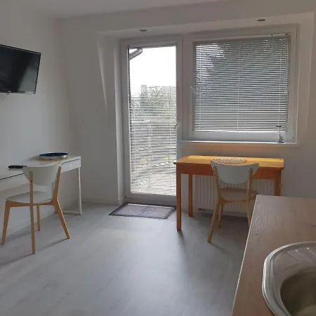 Ubytování v soukromí Pokoiki Krotka10 *