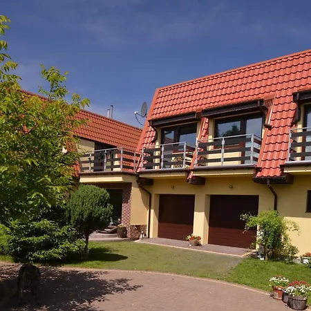 Pokoiki Krotka10 Δωμάτια σε οικογενειακή κατοικία Ustronie Morskie